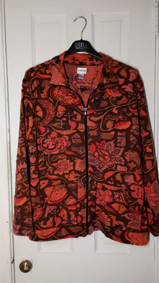 Chico's 红色刺绣串珠夹克 2 码大号西装外套 C2 — 第 2/4 张图片