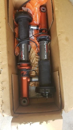 Fox Racing Live Valve Supsension Struts 2019 Ford F150 Raptor