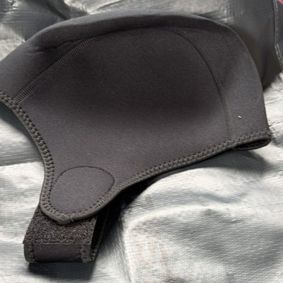 Seacsub Neoprene Wetsuit/Drysuit Hood with Chin Strap, Black