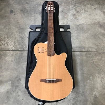 Godin Multiac Grand Concert Duet Acoustic-Electric Guitar   Natural w/ Gig Bag