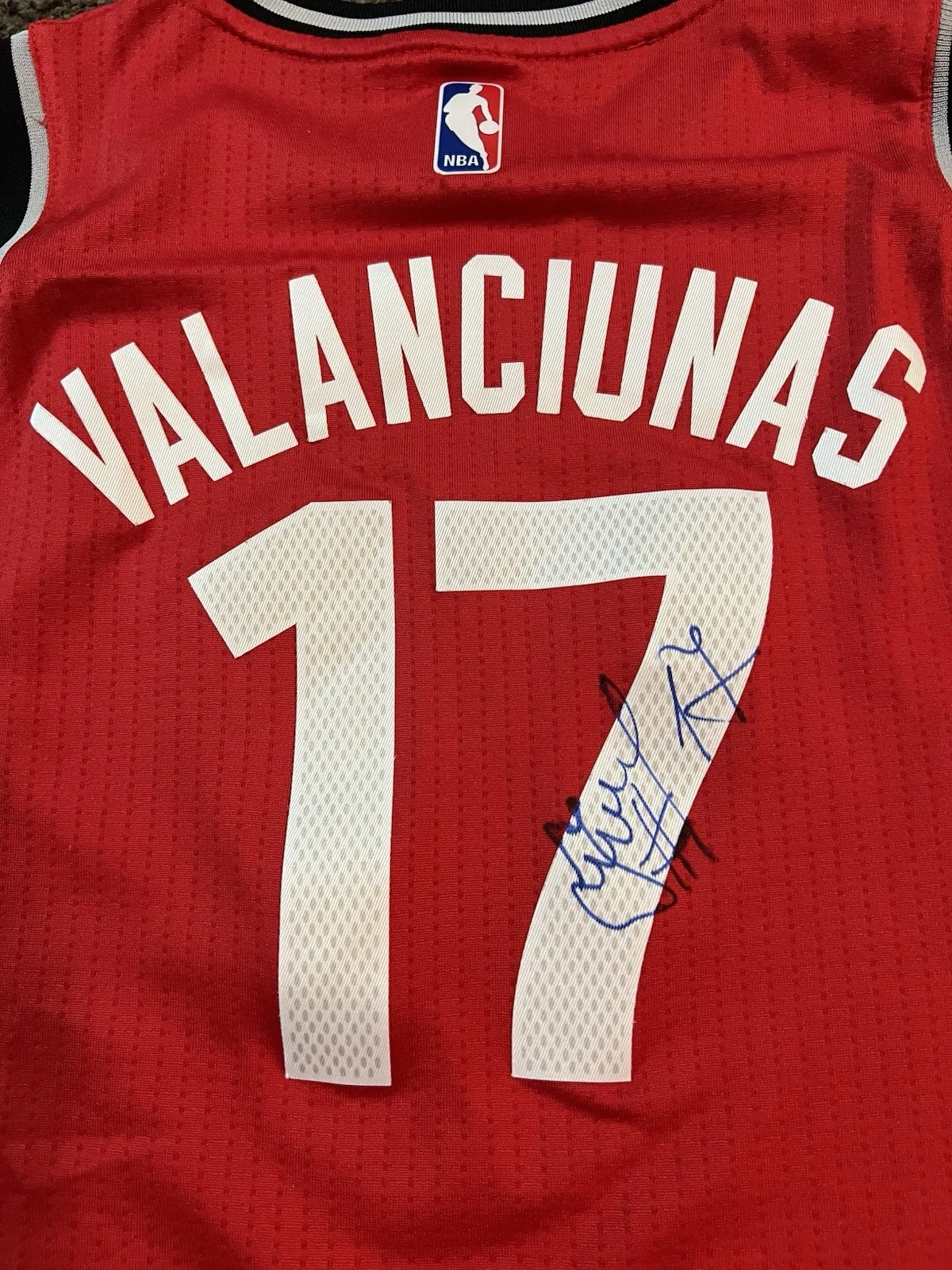 Signed Jonas Valanciunas Toronto Raptors Adidas Jersey Youth L + 2 Demar DeRozan