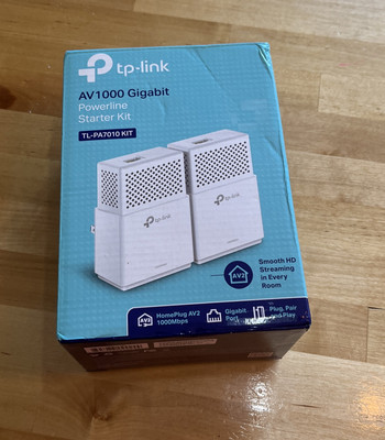 TP-LINK AV1000 AV 1000 Gigabit Powerline Starter Kit 2 TL-PA7010 Kit NEW, SEALED