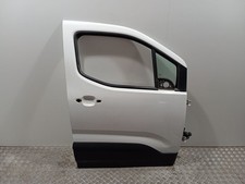 Porte avant et accessoires Peugeot 204