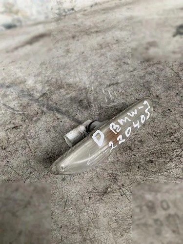 BMW 1 E81 Kotflügelblinker vorne rechts 1.60 Petrol 2010 17426282