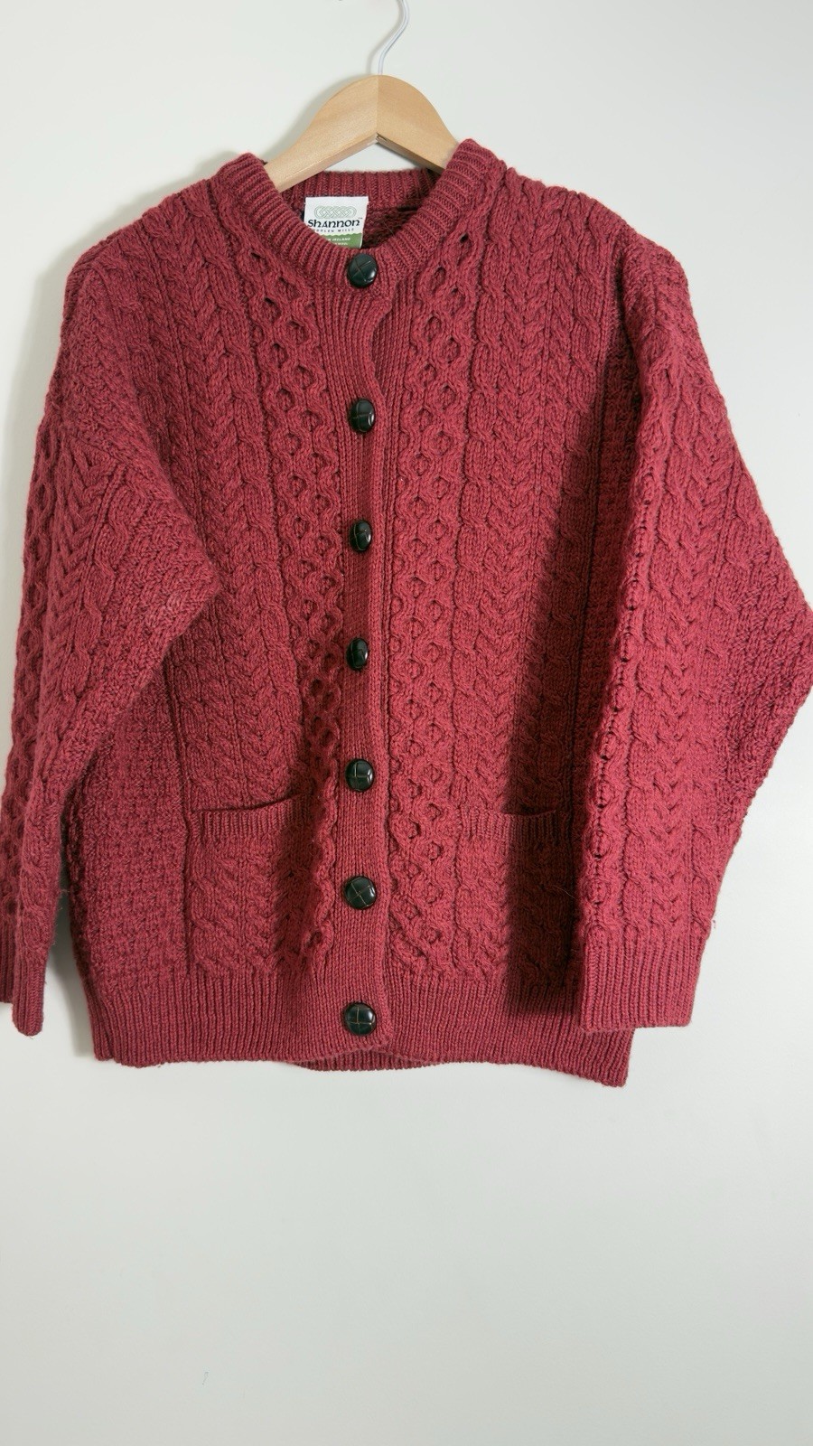 Shannon Woolen Mills Cardigan Sweater Womens Medium  Red Merino Wool Irish Aran