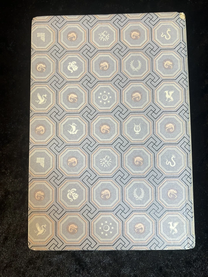 Vintage Chinese Folklore 'The Peach Blossom Forest and Other Chinese Legends' HC - Image 4 of 4