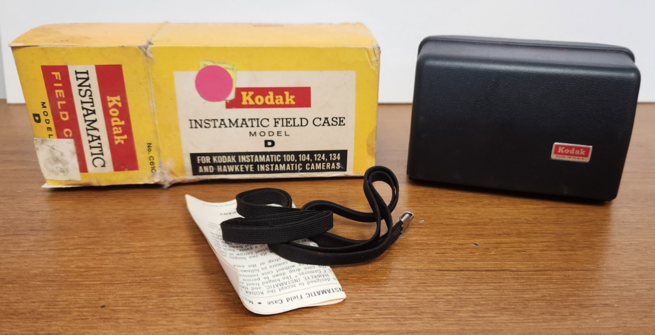 Kodak Instamatic 100 vintage camera equipment - eBay listing photo 4