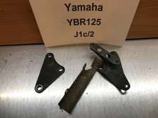 YAMAHA YBR125 ENGINE BRACKETS MOUNTS BREAKING SPARE YBR 125
