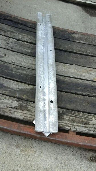 2001-2005 Pontiac Aztek FRONT Bumper Reinforcement Bar REBAR OEM - Image 2 of 2