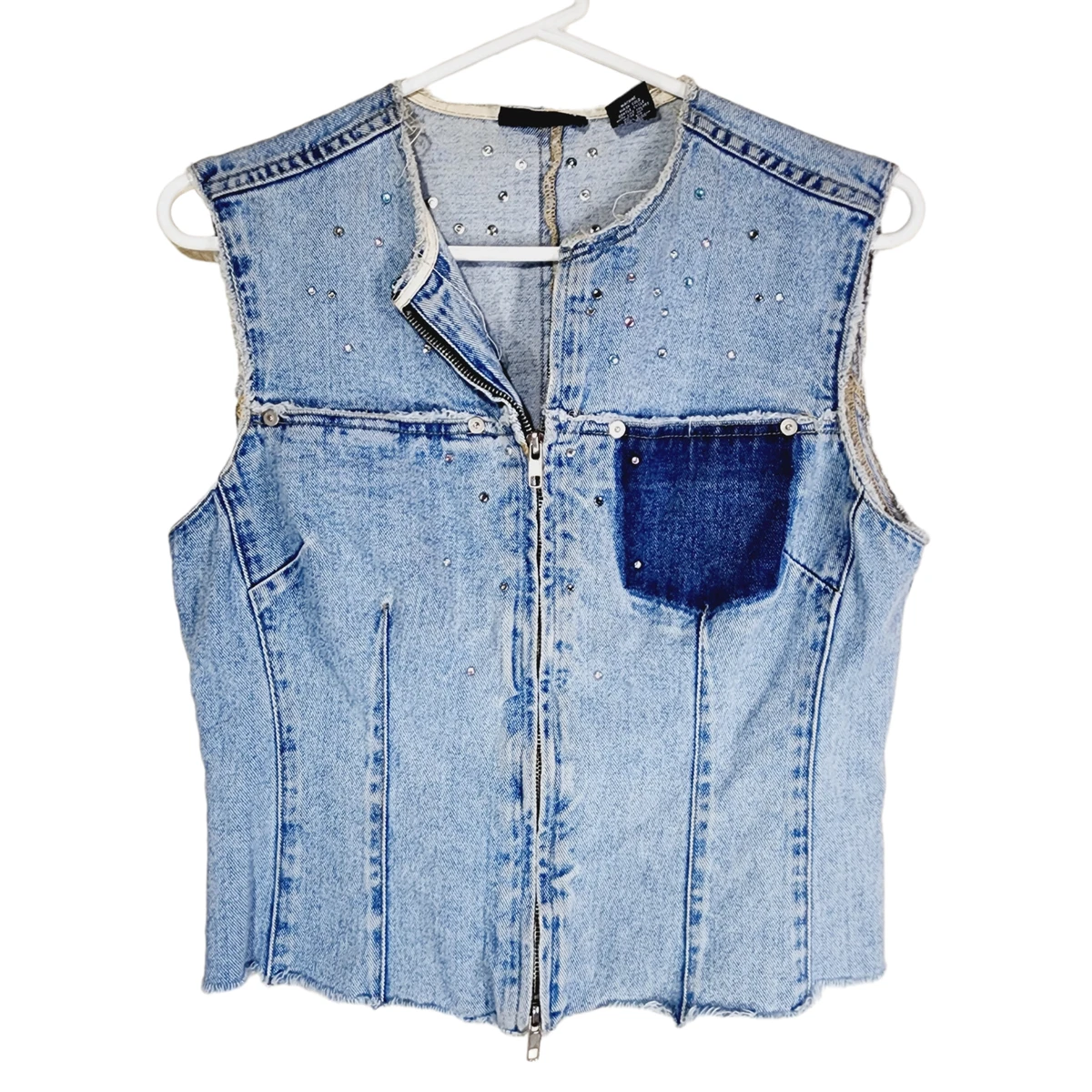 Zip front top sleeveless top
