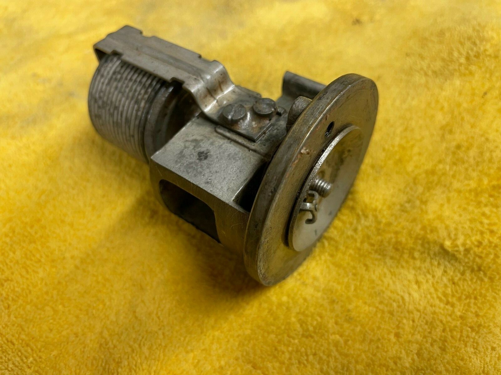 BENTLEY S1 ROLLS ROYCE CLOUD I, THERMOSTAT UE6848. WORLDS LARGEST USED INVENTORY