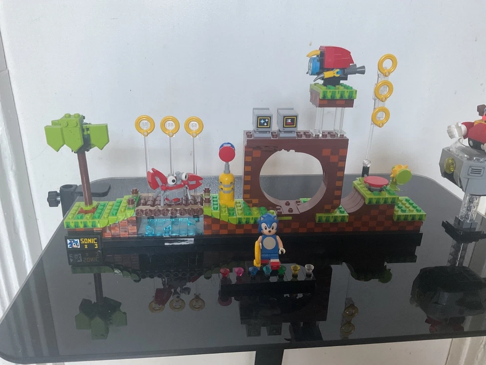 LEGO Ideas 21331 Sonic the Hedgehog – Green Hill Zone, photo 2 of 5