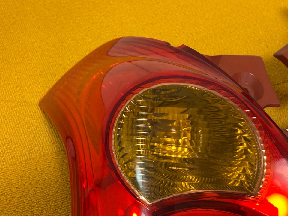 Suzuki Genuine Swift Sport 2004-2010 Tail light Lamp Left Right Pair OEM JDM - Image 2 of 4