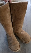 UGG Australia Classic Tall II Chestnut Fur Lined Boots US Youth Size 1