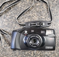 VINTAGE Minolta Freedom Zoom 90EX Film Camera 35mm Point  Shoot TESTED