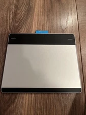 Wacom Intuos CTH480 Pen Touch Tablet, Small, Used