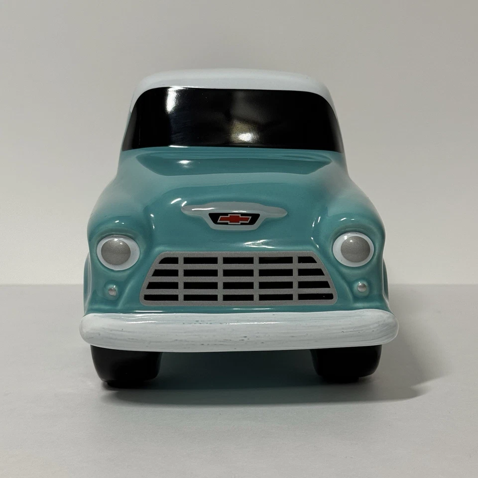 Camioneta pickup Chevrolet 3100 GM cerámica Teleflora GM con licencia color aguamarina Foto 3 de 4