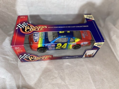 NASCAR’s 50th Anniversary - #24 Jeff Gordon - 1998 Dupont Rainbow Chevrolet Mont - Picture 6 of 8