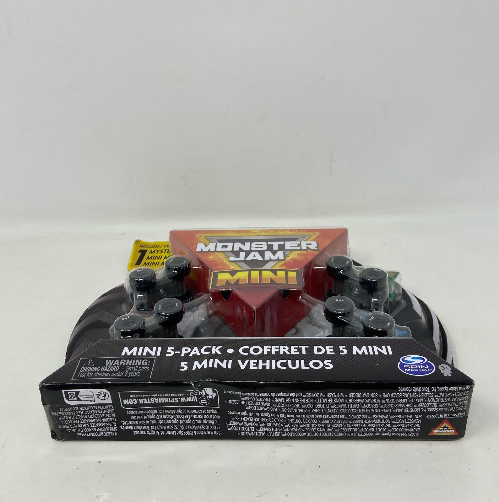 Spin Master Monster Jam Mini Vehicles 5-Pack, 1:87 Scale with Mystery Truck