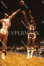 MD777 Cazzie Russell Lakers Shoots Basketball 8x10 11x14 16x20 Photo