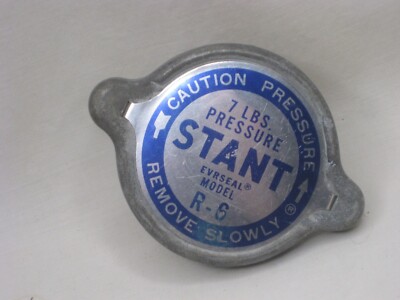 untested vintage STANT 7 LBS. PRESSURE EVERSEAL MODEL R-6 radiator cap part