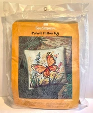 Vntg Butterfly Crewel Pillow Kit Monarch Garden Flowers Sew Simple NIP CRP7001