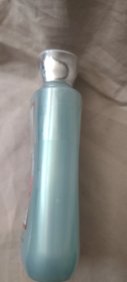 Bath Body Works HELLO BEAUTIFUL Luxury Bubble Bath, 10oz/295 mL, NEW  - Image 2 of 3