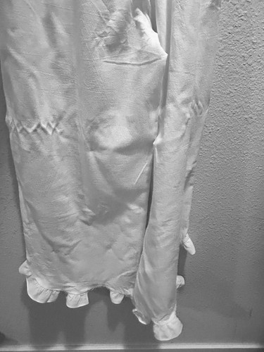Women’s White - Linen & Cotton- Pants Size Medium - Ruffled Bottom High Rise 24” - Picture 6 of 21