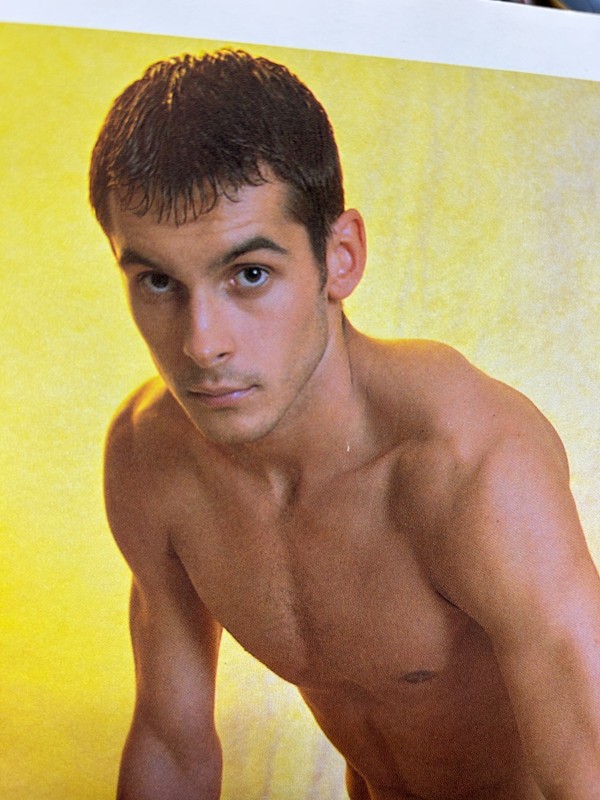 Gay Mag  Advocate JUNE 2001.  Matthew Rodrick. Billy Brandt. Eric Lopez