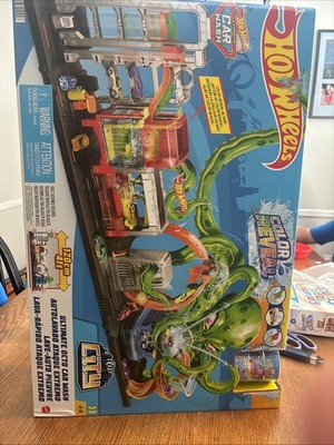 Hot Wheels Ultimate Octo Car Wash Playset