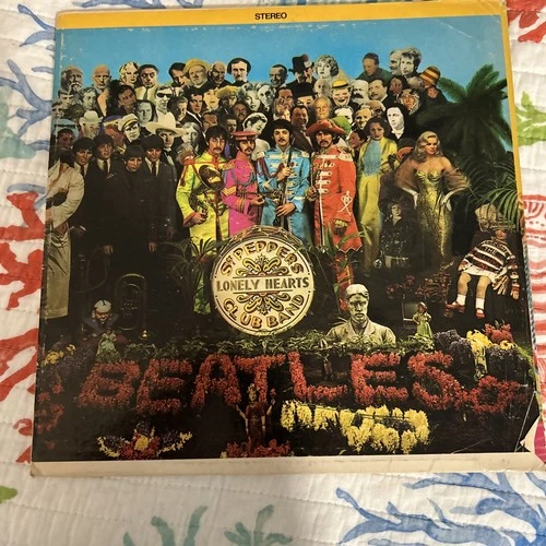 Beatles SGT PEPPERS LONELY HEARTS CLUB BAND Capitol Records Vinyl SMAS 2653