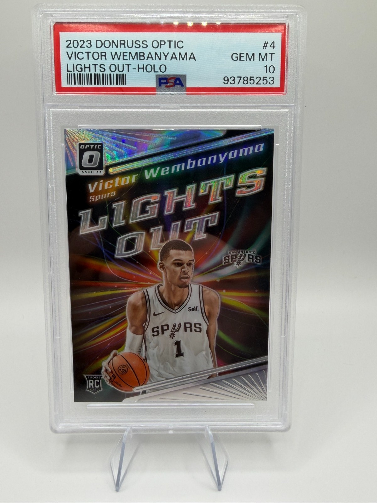 Victor Wembanyama 2023 Optic #4 Lights Out - Holo Price Guide 
