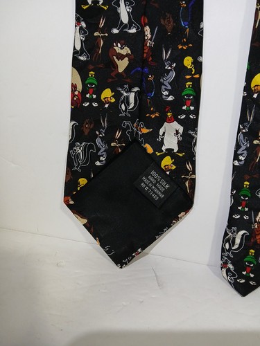 Cravatta Personaggio Vintage Looney Tunes Looney Tunes Mania 1996 Vintage Anni 90 Nera - Foto 9 di 10