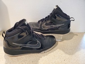 nike team hustle d6