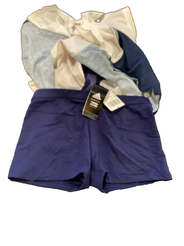 Vestido Tenis Adidas Pharrell Williams Climacool Rojo/Blanco/Azul Marino con Pantalones Cortos S Foto 4 de 4