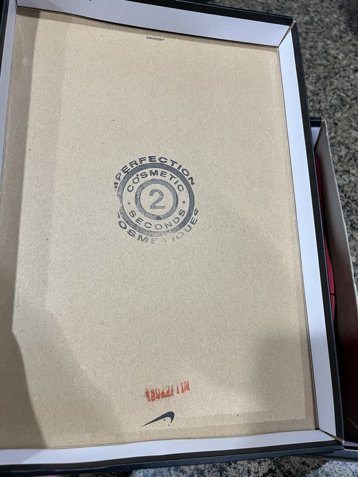 Nike Air Jordan 1 I Retro High OG Black Toe 2013 9 Chicago Bred Red B