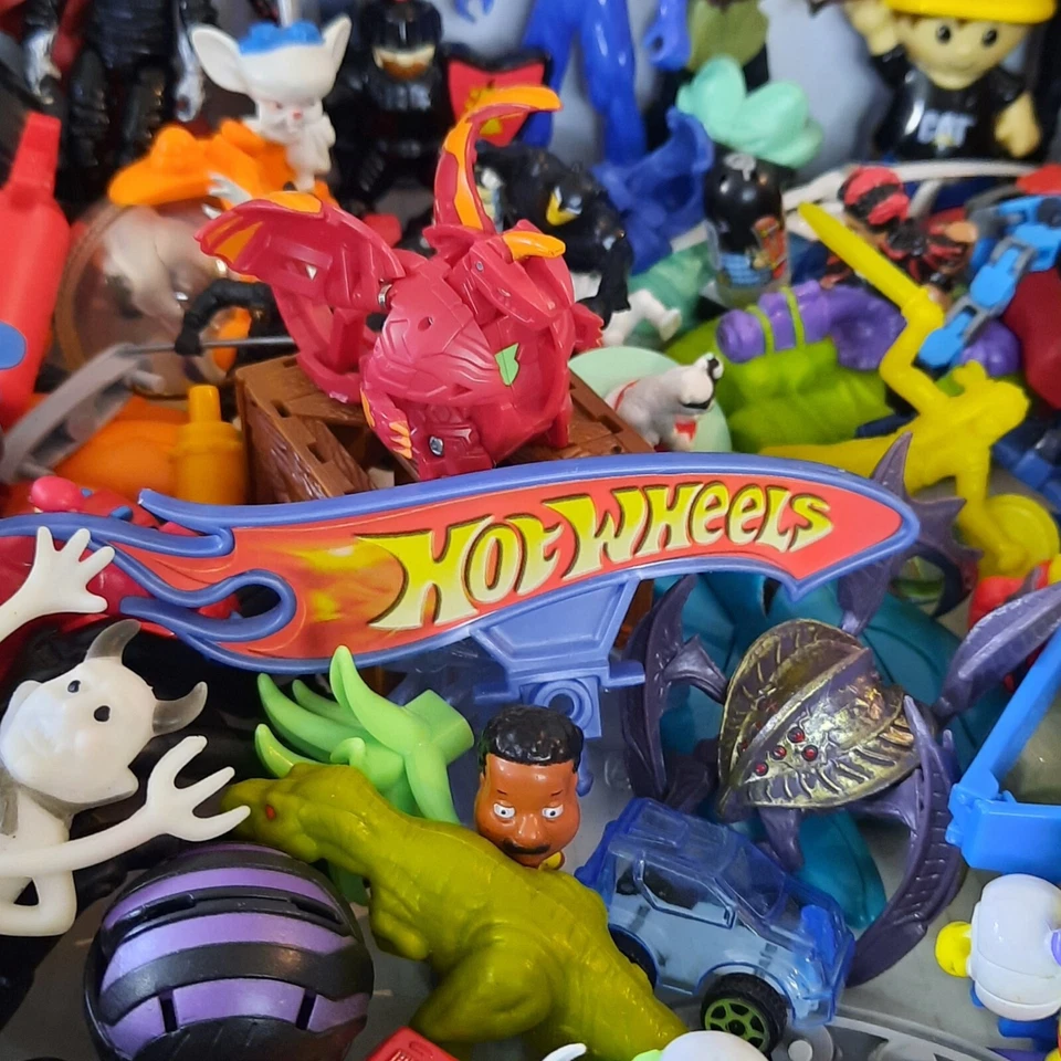 Boys Toy Wholesale Bundle Lot Batman Figures Cars Kids Junk Drawer TV Movie GAME - Image 2 of 4