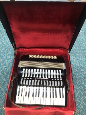 Wurlitzer Black Antique Accordion & Case Free Shipping