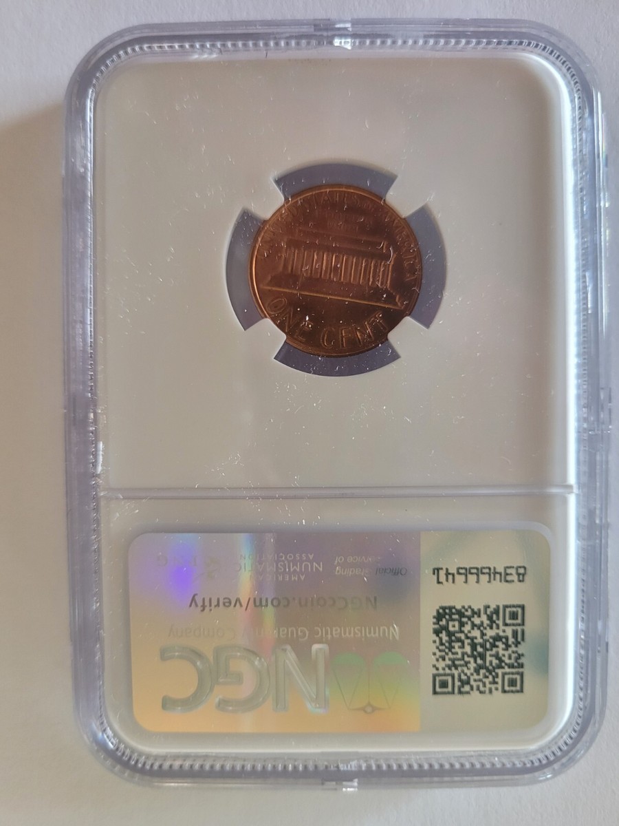 1982 D 1c Lincoln Memorial Cent One Penny NGC MS 62 RD Large Date