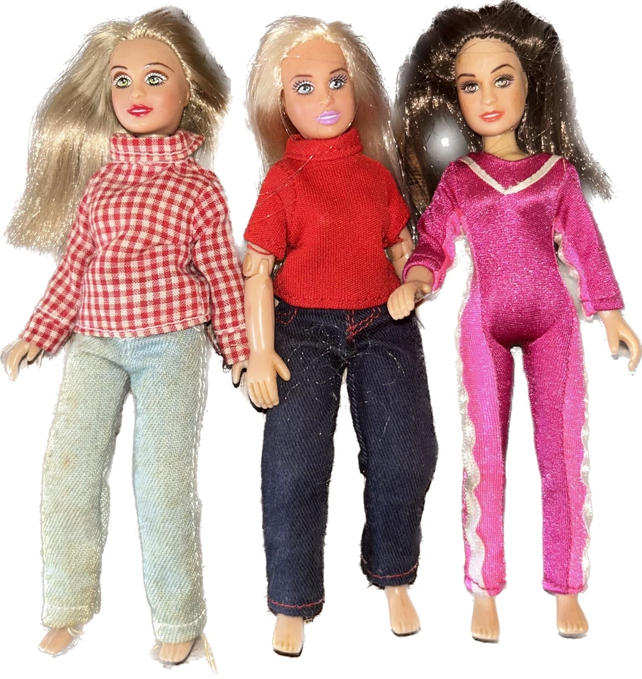 SCHLEICH Grands Champions 3 Petites Poupées Articulées - Photo 1/1