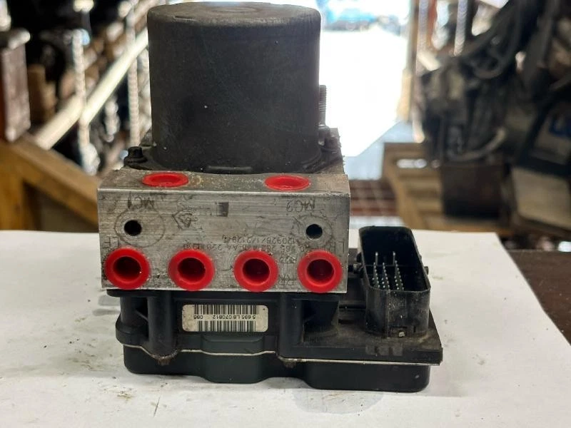 Модуль антиблокировочного тормозного насоса в сборе для Chevrolet Silverado 1500 ABS 2009-2013 годов выпуска от оригинального производителя - Изображение 2 из 4