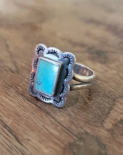 Vintage Native SOUTHWEST Sterling Silver & Turquoise RECTANGLE RING Size 6.75