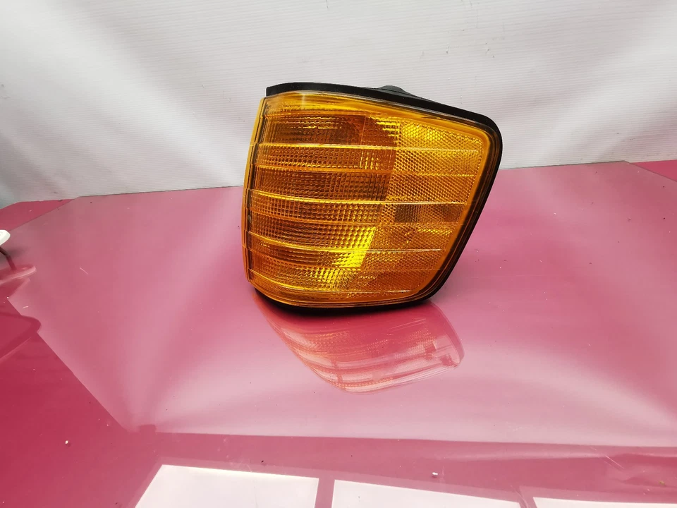 ¡Nuevo! Señal de giro izquierdo Bosch mercedes-benz c126 cupé 420 500 560sec Foto 2 de 4