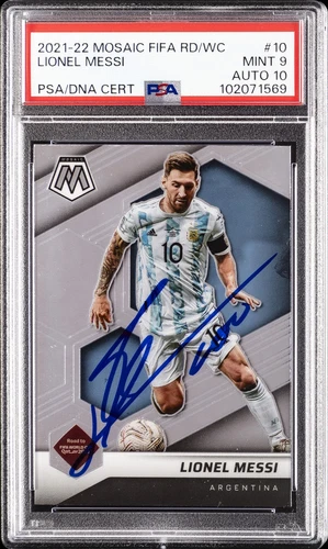 2021-2022 PANINI MOSAIC FIFA ROAD TO WORLD CUP #10 LIONEL MESSI PSA 9 AUTO 10