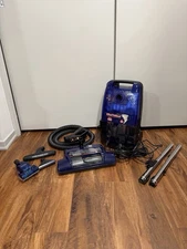 Hoover WindTunnel Plus Bagged Canister Vacuum Cleaner S3639