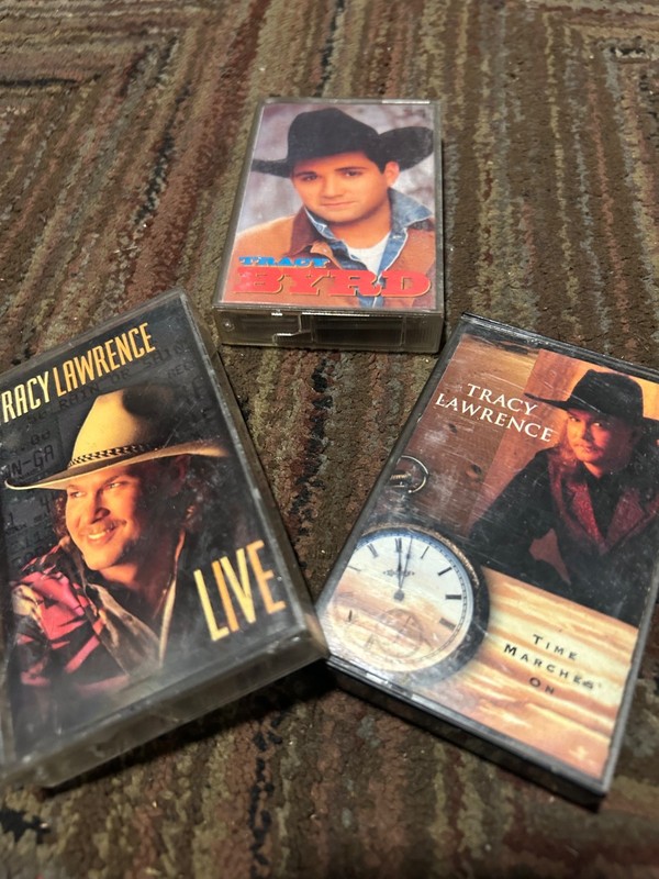 TRACY BYRD + TRACY LAWRENCE 3 CASSETTES GOOD COUNTRY PRE-OWNED