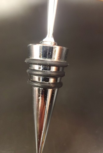 Skinny Girl Wine Bottle Topper/Stopper Silvertoned Chrome Color - Picture 5 of 8