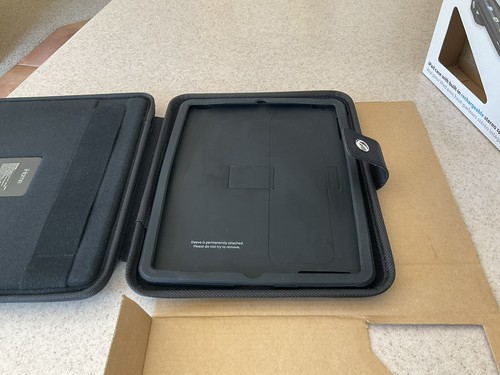 IHome Sound Folio IPad Case W/Built-in Rechargeable Stereo Speakers - Picture 7 of 9