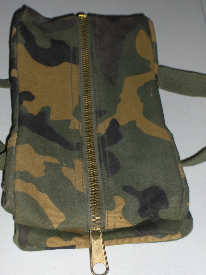 (2) Bolsa de herramientas de lona de algodón TEXSPORT, 2 bolsillos, 11"x6"x7", 11820, negra y camuflaje. Foto 3 de 4