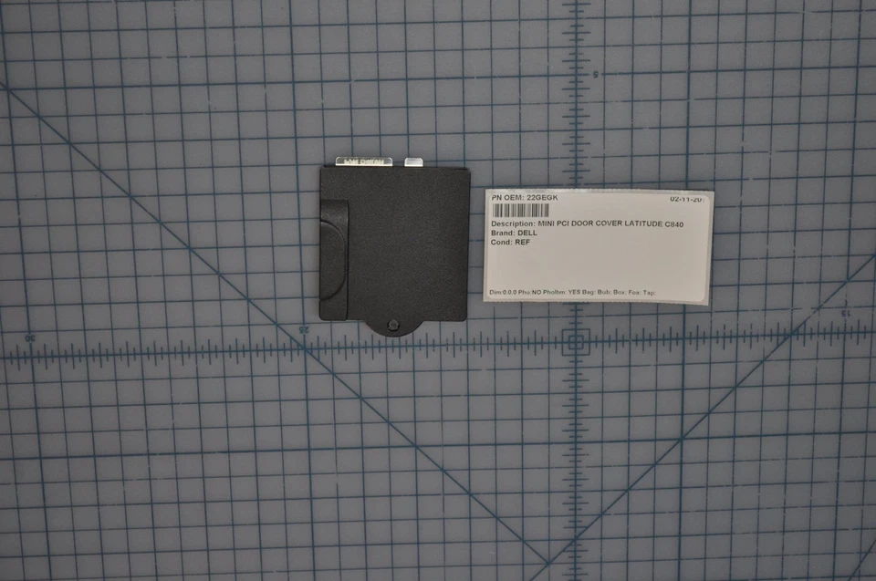 Cubierta de puerta Dell Mini Pci Latitude C840 22GEGK Foto 2 de 4